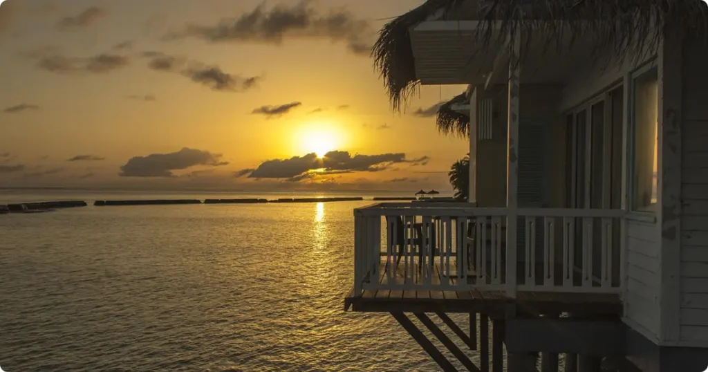 Best all-inclusive resorts in the Maldives — overwater villas with turquoise lagoon, honest rankings
